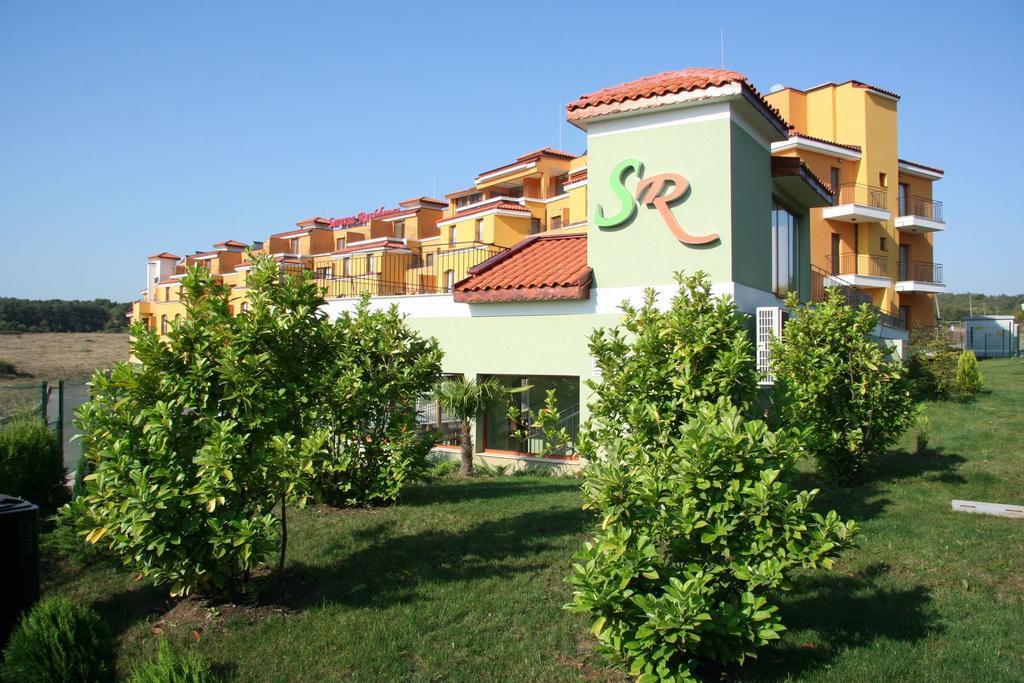 Ξενοδοχείο με διαμερίσματα Serena
